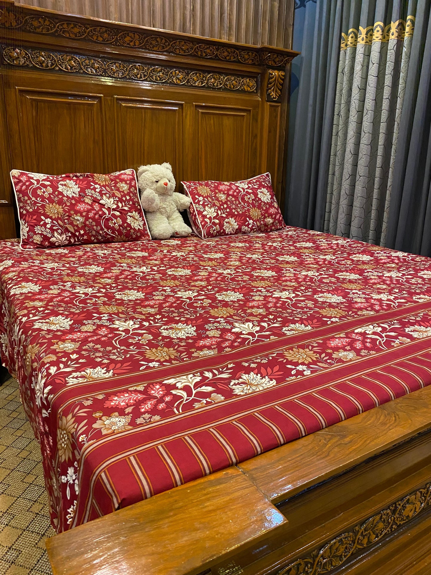 100% Orignal Crystal Cotton King Size Bedsheet Set (3-Piece)