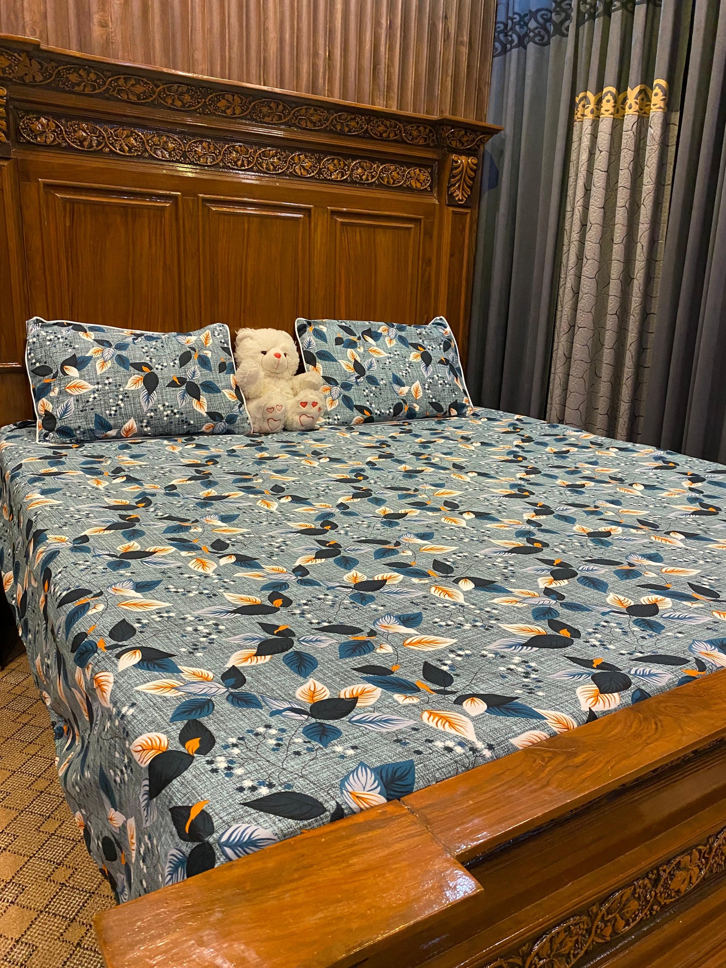 100% Orignal Crystal Cotton King Size Bedsheet Set (3-Piece)